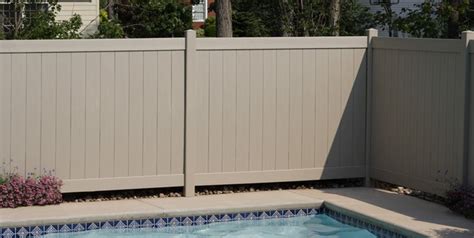 Pool Safety Fence Ideas - Landscaping Network