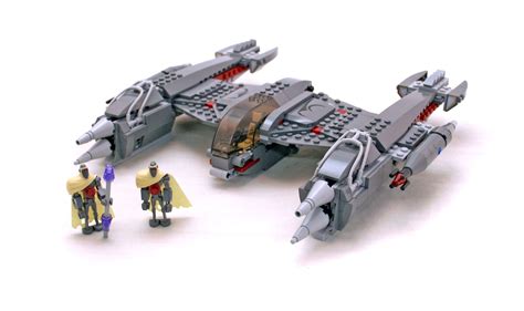 MagnaGuard Starfighter - LEGO set #7673-1 (Building Sets > Star Wars > The Clone Wars)