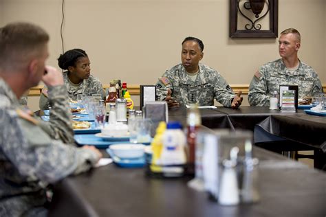 Four-star general gives leadership advice to cadets, lieutenants ...