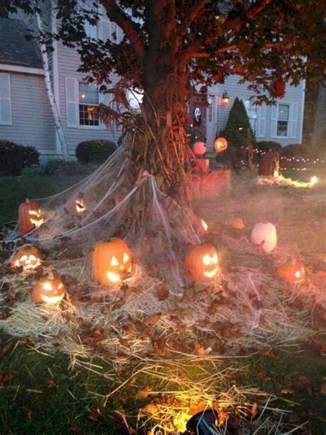 Crafty DIY Outdoor Halloween Decorating Ideas (61) | Décorations d ...