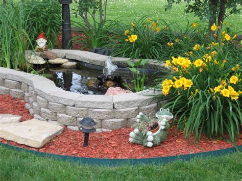 20+ Raised Pond Ideas For Small Gardens – ZYHOMY