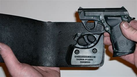 Pocket Holster, Wallet Style For Full Concealment - Taurus PT-22/PT-25 ...