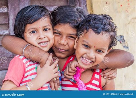 KOLKATA, INDIA - OCTOBER 31, 2016: Group of Smiling Children in Kolkata, Ind Editorial Photo ...