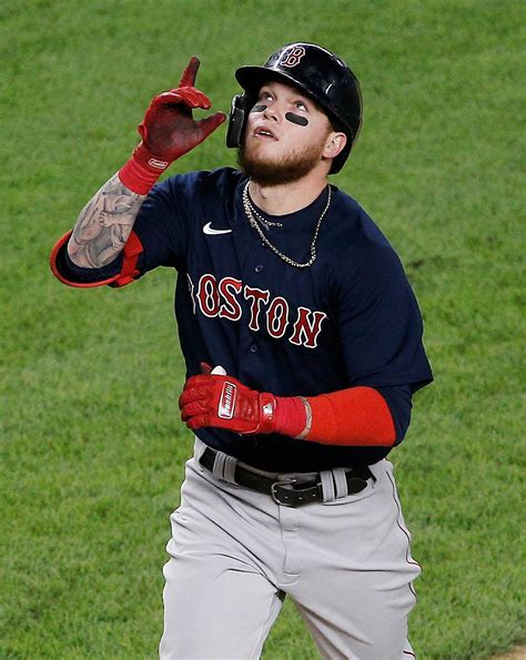 Yankees land Alex Verdugo from Red Sox for first big splash of offseason