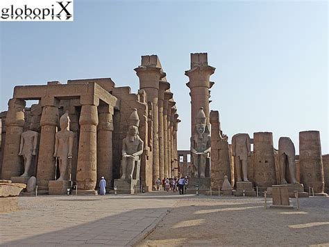 PHOTO LUXOR: COLONNE DEL TEMPIO DI LUXOR - Globopix