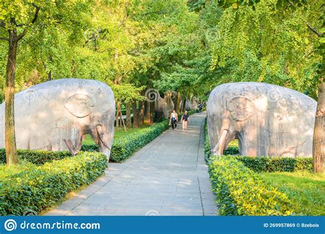 Elephant Road of the Ming Xiaoling Mausoleum Editorial Stock Image ...