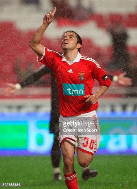 187 Javier Saviola Benfica Photos & High Res Pictures - Getty Images