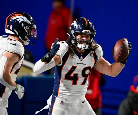 Broncos' Alex Singleton on Bills turnovers: "You have to be willing to ...