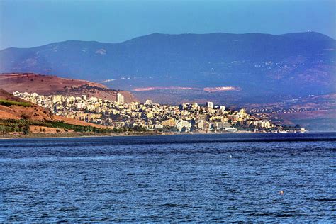 How Big Is The Sea Of Galilee In Israel