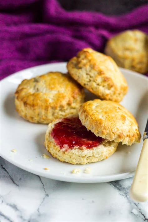 Classic English Scones - Julie's Eats & Treats