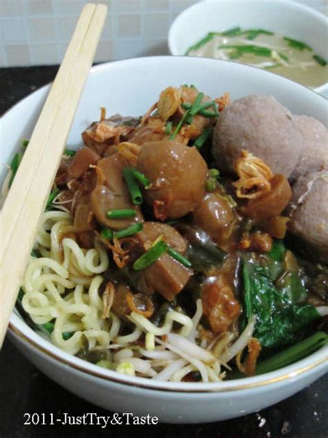 Resep Mie Ayam Jamur & Bakso | Just Try & Taste