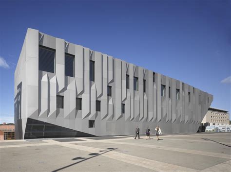 Aix en Provence Conservatory of Music / Kengo Kuma & Associates | ArchDaily