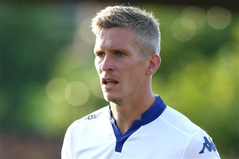 Millwall's Steve Morison gets a good vibe back at The Den | London ...