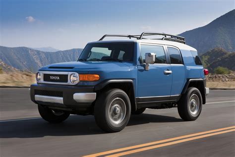 2014 Toyota FJ Cruiser Image. Photo 44 of 44