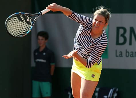 Knee Injury Forces Kim Clijsters To Put Comeback On Hold