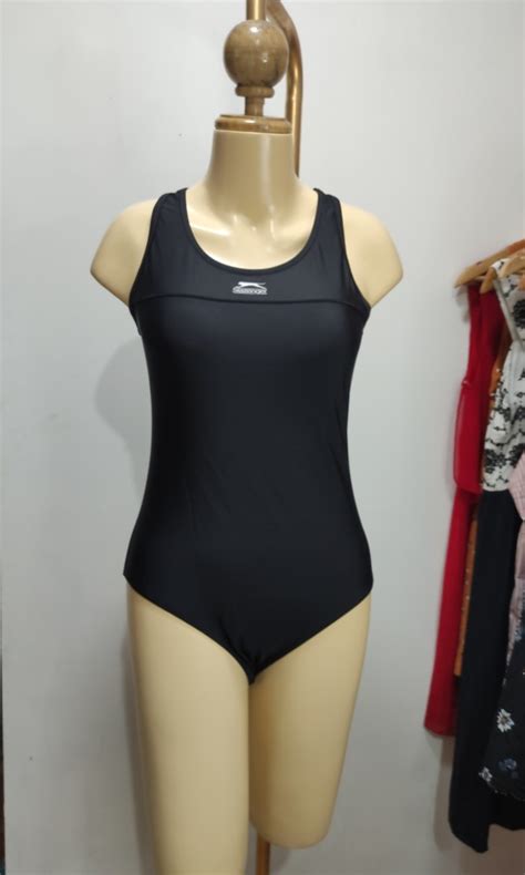 XL: Slazenger Swimwear, Women's Fashion, Swimwear, Bikinis & Swimsuits on Carousell