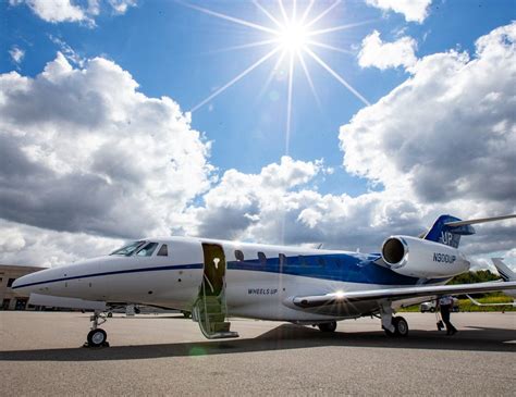 Wheels Up Acquires Avianis, Sets Sights on Ten-Figure Valuation - Avionics International