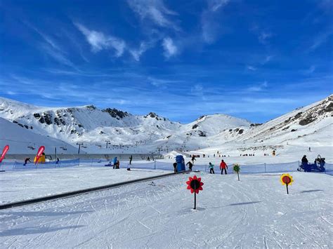 Skiing in Queenstown: A First Timer's Guide - Mum on the Move