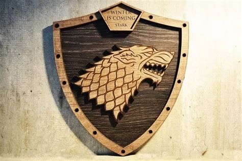 Game Of Thrones Shields - House Stark, Wooden coat of arms Games of Thrones House Stark, Emblem ...