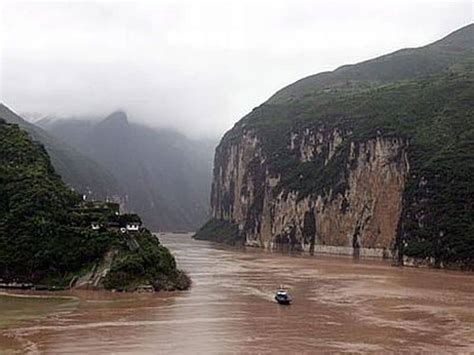 Three Gorges reservoir to result in the displacement - Life Improving ...