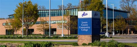 Commodore Rewards - Lorain County Community College