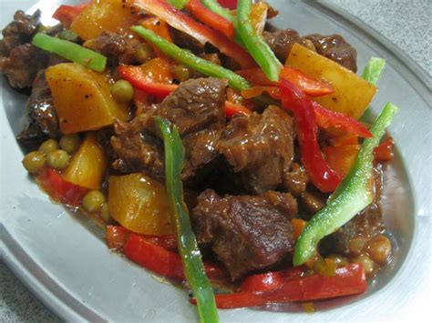 Kaldereta, Filipino beef stew Filipino Dishes, Filipino Recipes, Beef ...