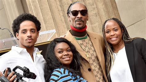 Snoop Dogg’s Daughter Cori Broadus Shuts Down Colorism Fueled Hate of Relationship | Teen Vogue