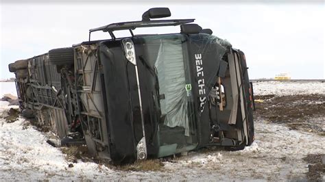 Shania Twain tour bus crashes in Canada with crew rushed to hospital after vehicle rolled off ...