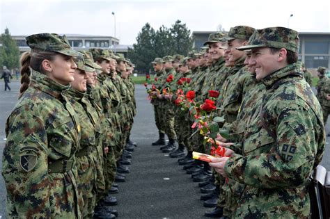 Serbian Army soldiers commemorate International Women's Day [2048x1365 ...