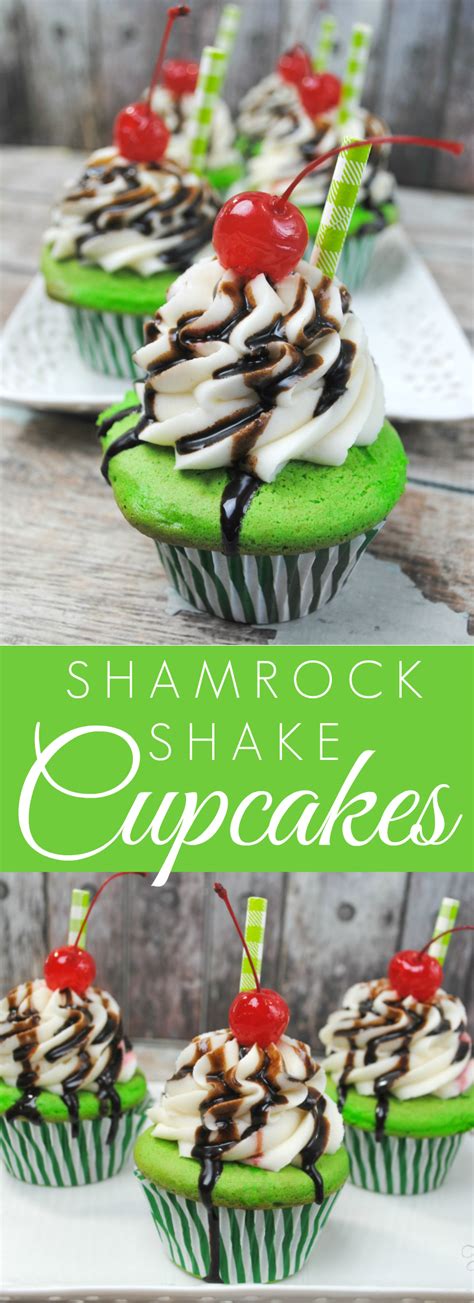 Easy Shamrock Shake Cupcakes Recipe - These are crazy good! We LOVE these cupcakes!! Gourmet ...