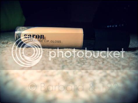 Product Review: Zaron 'Read My Lips' Lip gloss