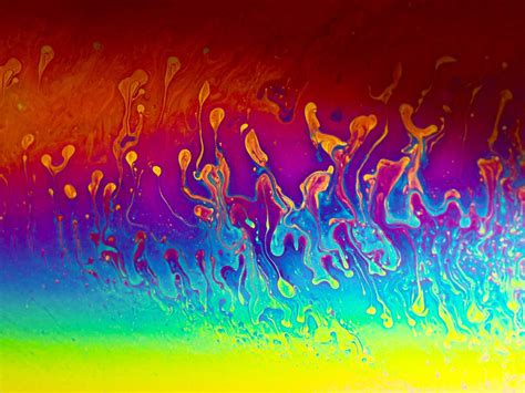 Soap film. Colors and patterns arising from the interferen… | Flickr