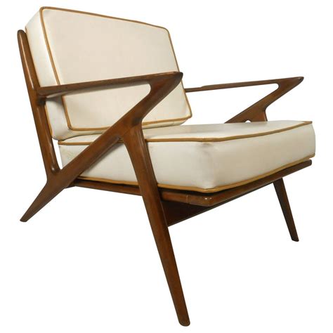 Mid-Century Modern Poul Jensen Style Z chair at 1stDibs