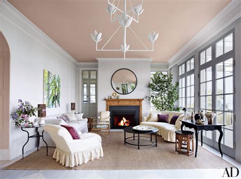 29 Painted Ceilings That Add Unexpected Contrast to Any Room Photos | Architectural Digest