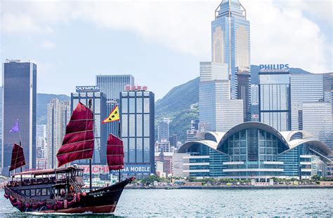 Renaissance Harbour View Hotel Hong Kong | Partner Hotel Vacation Packages | Tickets & Offers ...