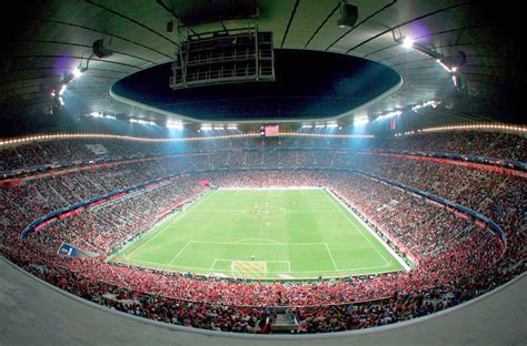 GirlsLikeSoccerToo: Best Football Stadiums In The World