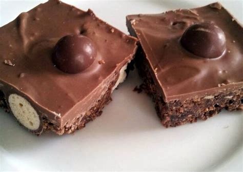 Malteser Slice Recipe by neeney - Cookpad