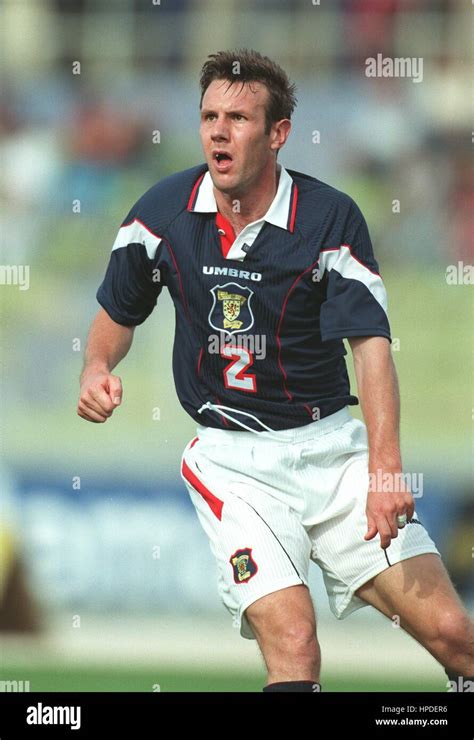 CRAIG BURLEY SCOTLAND & CHELSEA FC 03 June 1997 Stock Photo - Alamy