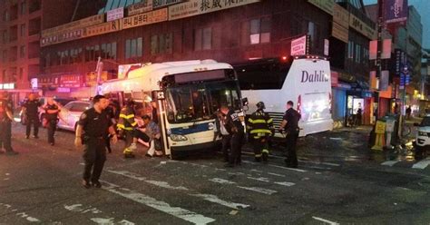 2 buses collide in NYC, killing three and injuring more than a dozen ...