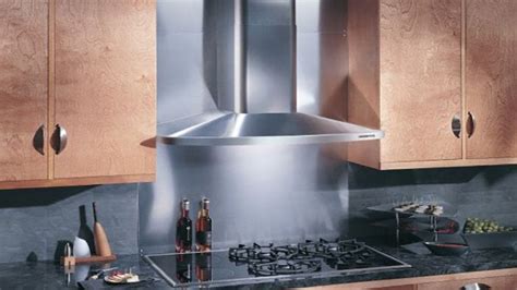 How to Find the Best Range Hood for Your Home