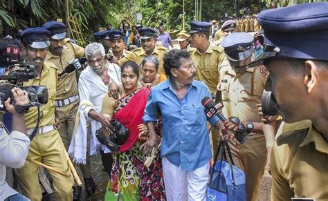 Sabarimala temple reopens amidst protests, violence - Chinmaya IAS Academy - Current Affairs