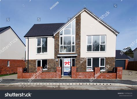 3 St Modwen Homes Images, Stock Photos & Vectors | Shutterstock