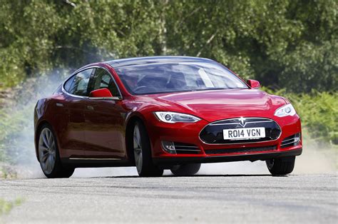 Tesla Model S UK first drive