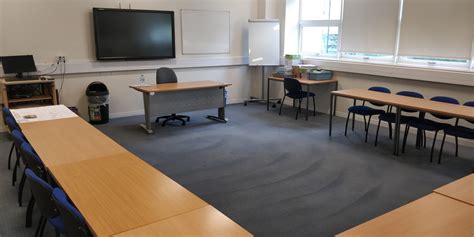 Classrooms / Meeting Room at London South East Colleges - Bromley ...