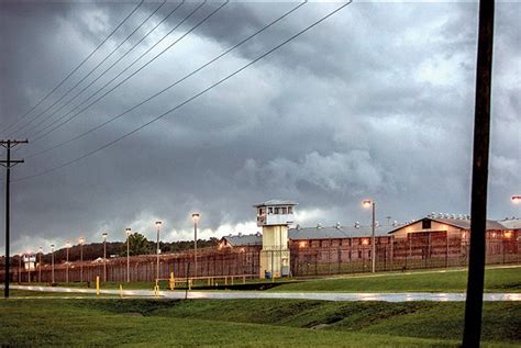 What you need to know about Florida's prisons - Florida Trend