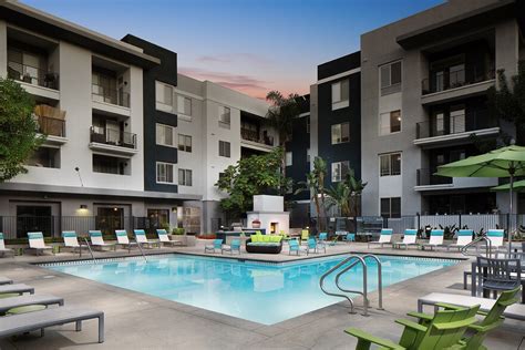 Carillon Apartment Homes Rentals - Woodland Hills, CA | Apartments.com