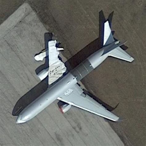 Wrecked American Airlines Flight 383 at ORD in Ohare Airport, IL ...