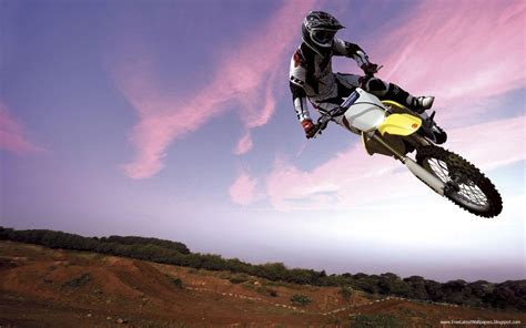 Vatives galleries: Dangerous Motocross Stunts HD Wallpapers Part 2