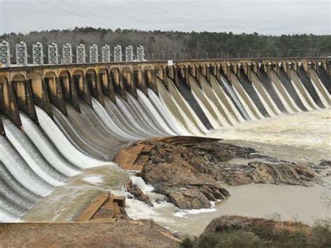 Alabama has the biggest dam problem in the U.S.