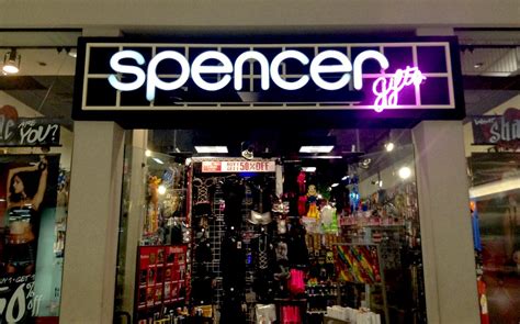 Spencer Gifts | Spencer Gifts Store, 1980's Original Facade,… | Flickr